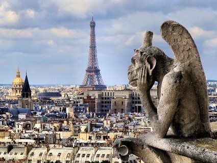 Париж став небезпечним для туристів