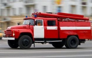 У Києві чоловік підпалив себе. Разом з ним постраждало ще дві людини