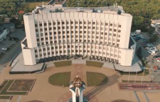 Луцьк з висоти пташиного польоту: опублікували новий відеоролик про Луцьк (відео)