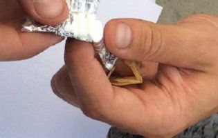 У Луцьку в місцевої мешканки поліція вилучила наркотики