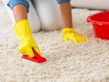 Як почистити килим: квашена капуста чи харчова сода?