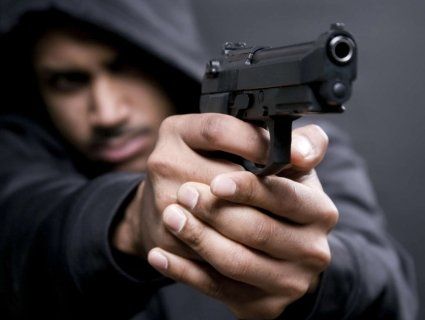У Кривому Розі грабіжник скоїв розбійний напад з іграшковим пістолетом