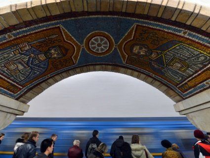 В київському метро виявили таємне послання від архітекторів (фото)