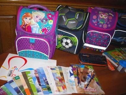 «Скоро до школи»: луцьким дітям учасників АТО вручили шкільні портфелі