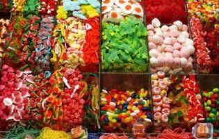 Названо солодощі, які несуть найбільшу небезпеку