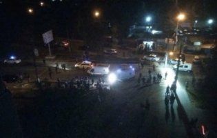 З’явилося відео з місця аварії у Чернівцях, де копи на службовому авто убили хлопця