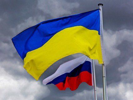 «Дружба» на крові:  Україна призупиняє співпрацю з країною-агресором