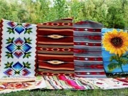 Покращення вже близько: в Україні створять центр вишивки і килимарства