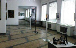 У Луцьку пропонують відремонтувати Галерею мистецтв