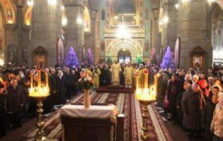 Томос для України: якою мовою будуть проводити богослужіння в церквах
