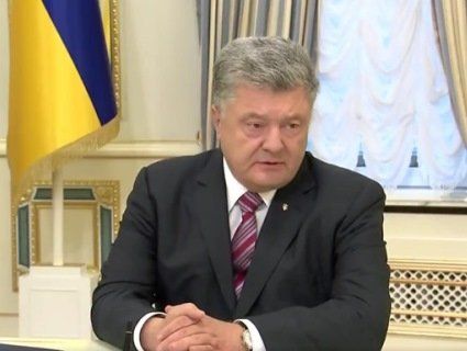 Порошенко про масове вбивство в Керчі: «Де б не гинули українці – це трагедія»