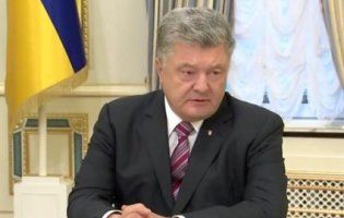 Порошенко про масове вбивство в Керчі: «Де б не гинули українці – це трагедія»