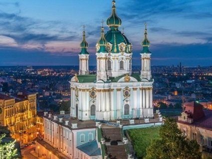 Андріївську церкву у Києві подарували Вселенському патріархату