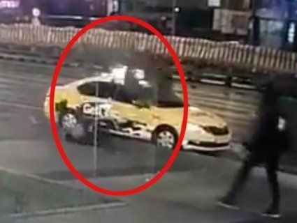 Жінку вбило колесо, яке відлетіло від КамАЗа (відео)