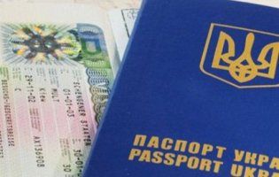 Чи залишаться в Україні фахівці: Польща відмінила робочі візи