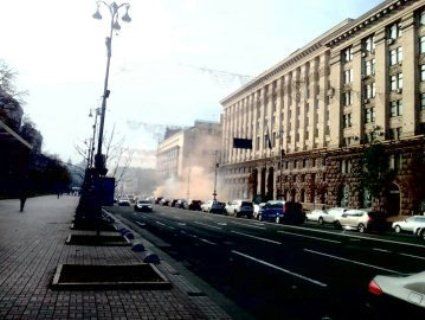 Люди готові палити машини: у Києві протестують власники євроблях (фото)