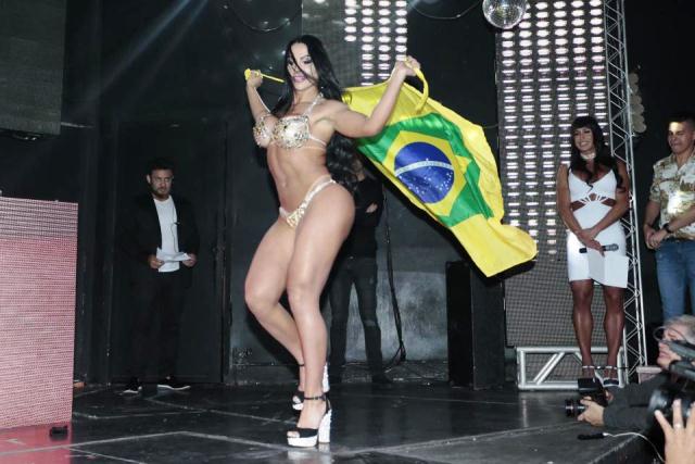 Конкурс на найкращі сідниці Бразилії «Miss BumBum 2018» фото 4