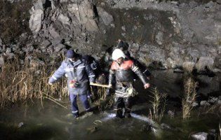 «НП» на Полтавщині: підліток полетів у 150-метровий кар’єр (відео)