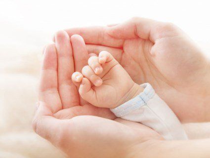 Горе-мати переконала себе, що дитина хвора та підкинула її до лікарні