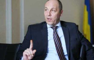 Через військовий напад в Азовському морі Парубій скликає позачергове засідання парламенту