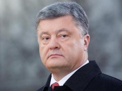 Порошенко запровадив воєнний стан в Україні з 28 листопада