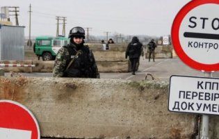 Україна «закоркувала» анексований Крим, закривши в’їзд для іноземців