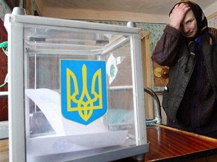 Наслідки воєнного стану: скасували вибори в 10 областях України