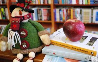 Топ 5 книг про Святого Миколая: що читати напередодні свята (фото)