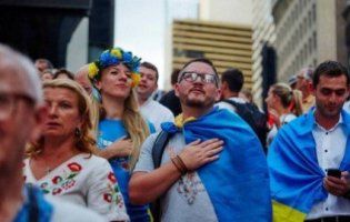 Скільки українців пишається своїм громадянством?