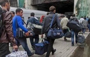 Кожен заробітчанин приніс в український бюджет близько тисячі доларів
