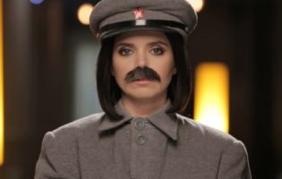 Стьобом по скрепах: українська ведуча привітала росіян з Новим роком в образі Йосипа Сталіна (відео)