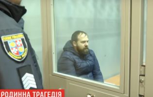 Деталі масового вбивства у Вінниці: забив молотком матір, жінку і дітей, щоб вільно жити з коханкою (відео)