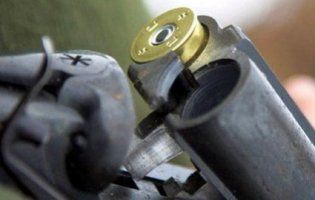 Трагедія на Рівненщині: підліток застрелився з батьківської рушниці