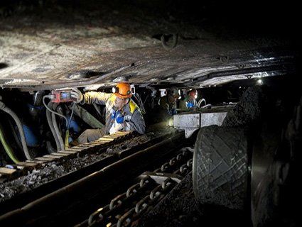 На Дніпропетровщині стався вибух на шахті: є постраждалі