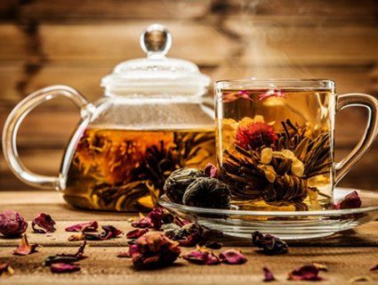 Чому не варто пити чаї з ароматизаторами, — поради дієтолога