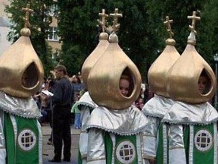 «Викурили кадилом»: озвучили цифру, скільки промосковських священиків утекло в Росію