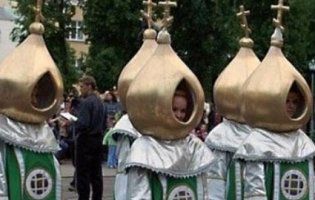 «Викурили кадилом»: озвучили цифру, скільки промосковських священиків утекло в Росію