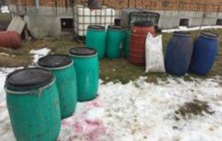На Волині викрили підпільний алкогольний цех