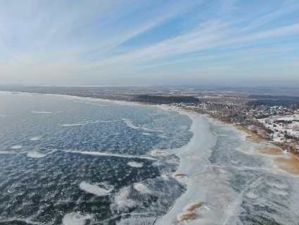 Вкритий кригою: неймовірні світлини зимового Світязю (фото)