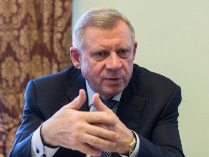 Глава НБУ не носить банківські картки