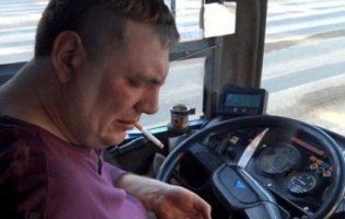 Маршрутники звіріють: на Тернопільщині водій випхав двох сиріт на мороз, бо пільги скасували