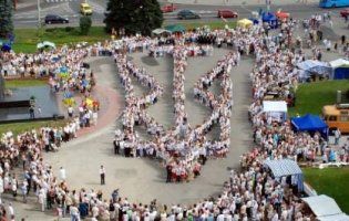 У Луцьку не можуть визначитися, коли святкувати День міста (відео)