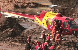 Трагедія: у Бразилії на місці прориву дамби під товщею грязюки знайшли пасажирський автобус (відео)