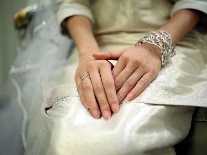 У Дніпрі дівчина офіційно одружилась сама із собою
