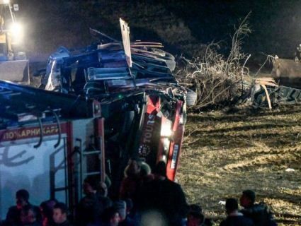 Моторошне ДТП у Македонії: 13 загиблих
