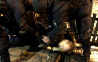 Затримали банду, яка викрадала елітні авто