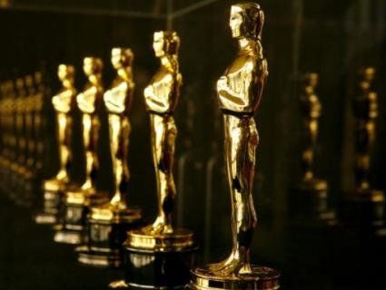Клуні,  де Ніро, Скорсезе,  Тарантіно та інші голлівудські зірки образились на «Оскара» (відео)