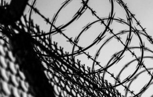 Майже 40 років провів у тюрмі американець за злочин, якого не скоював