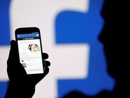 Facebook дозволить видаляти свої дані