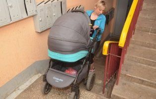 В Україні оснащуватимуть ліфтами будинки від чотирьох поверхів